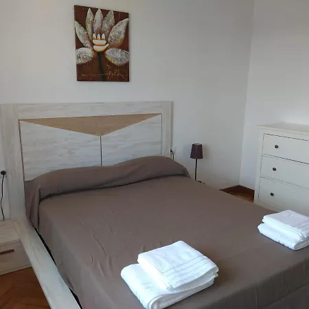 Casa Pardaina Nyaraló